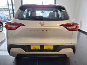Nissan Magnite 1.0 Visia manual - Image 7