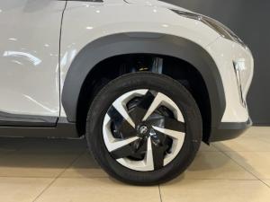 Nissan Magnite 1.0 Visia auto - Image 5