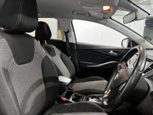 Opel Grandland X 1.6 Turbo - Image 8