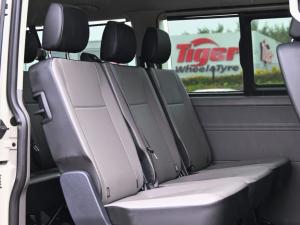 Volkswagen Transporter 2.0BiTDI Kombi SWB Trendline Plus 4Motion - Image 15