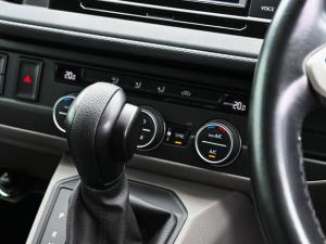 Volkswagen Transporter 2.0BiTDI Kombi SWB Trendline Plus 4Motion - Image 9