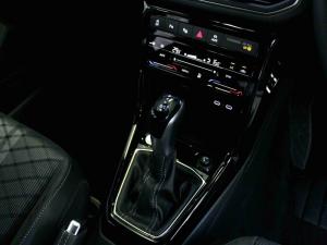 Volkswagen T-CROSS 1.0 TSI R-LINE DSG - Image 10