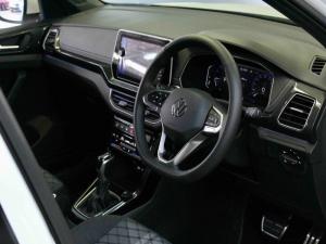 Volkswagen T-CROSS 1.0 TSI R-LINE DSG - Image 12