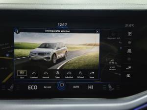 Volkswagen Touareg V6 TDI Executive R-Line - Image 14
