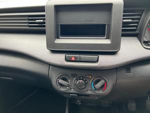 Suzuki Ertiga 1.5 GA - Image 7