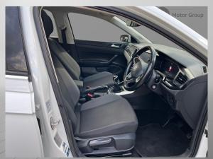 Volkswagen Polo hatch 1.0TSI Life manual - Image 13