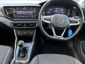 Volkswagen Polo hatch 1.0TSI Life manual - Image 6