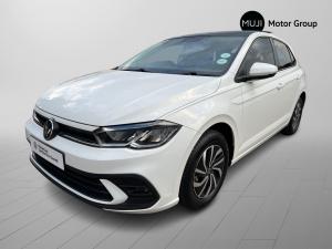 Volkswagen Polo hatch 1.0TSI Life manual - Image 9