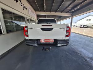 Toyota Hilux 2.4GD-6 Xtra cab Raider manual - Image 5