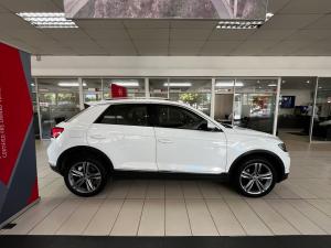 Volkswagen T-Roc 1.4TSI 110kW Design - Image 4