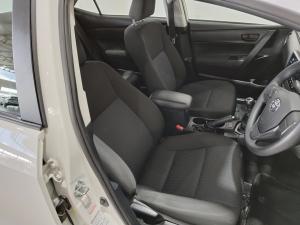 Toyota Corolla Quest 1.8 Plus manual - Image 12