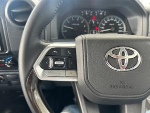 Toyota Land Cruiser 79 4.0 V6 double cab - Image 9