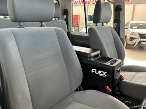 Toyota Land Cruiser 79 4.0 V6 double cab - Image 19