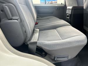 Toyota Land Cruiser 79 4.0 V6 double cab - Image 21