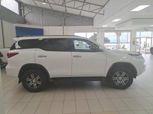 Toyota Fortuner 2.4GD-6 4x4 auto - Image 4