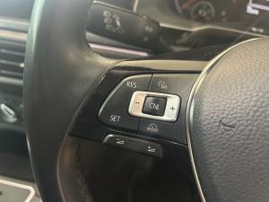 Volkswagen Polo hatch 1.0TSI Highline auto - Image 17