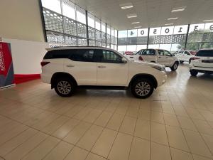 Toyota Fortuner 2.8GD-6 - Image 4