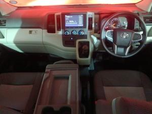 Toyota Quantum 2.8 SlwbP/V - Image 6