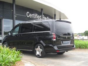 Mercedes-Benz V300d Exclusive - Image 11