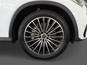 Mercedes-Benz GLC GLC300d 4Matic Avantgarde - Image 16
