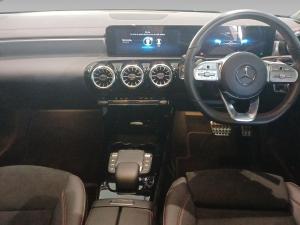 Mercedes-Benz CLA CLA220d Progressive - Image 10