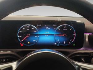 Mercedes-Benz CLA CLA220d Progressive - Image 12