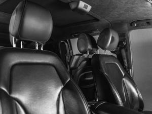 Mercedes-Benz V-Class V300d Avantgarde AMG Line - Image 7