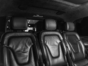 Mercedes-Benz V-Class V300d Avantgarde AMG Line - Image 8