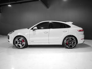 Porsche Cayenne GTS coupe - Image 11