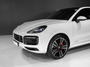 Porsche Cayenne GTS coupe - Image 14