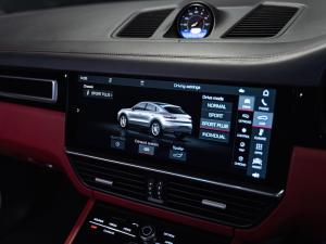 Porsche Cayenne GTS coupe - Image 8