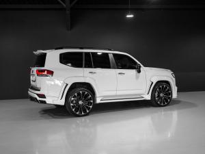 Toyota Land Cruiser 300 3.5T ZX - Image 2