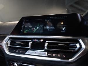 BMW M3 M3 competition M xDrive - Image 18