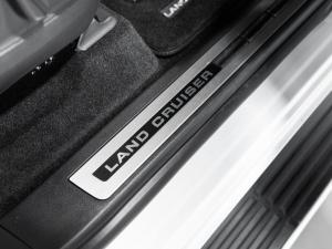 Toyota Land Cruiser 300 3.3D ZX - Image 21