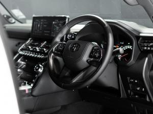 Toyota Land Cruiser 300 3.3D ZX - Image 5