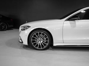 Mercedes-Benz S-Class S400d L 4Matic - Image 15