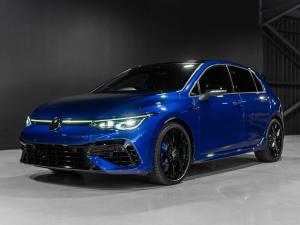 Volkswagen Golf R - Image 18