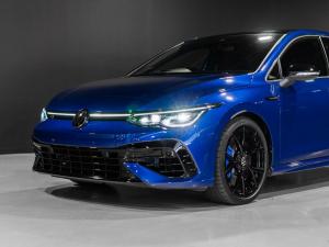 Volkswagen Golf R - Image 19