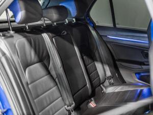 Volkswagen Golf R - Image 5