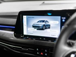 Volkswagen Golf R - Image 6