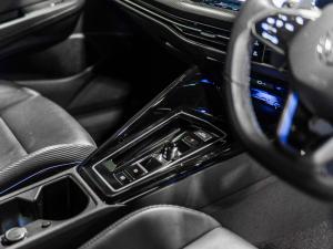 Volkswagen Golf R - Image 7