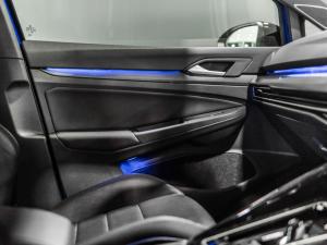 Volkswagen Golf R - Image 8