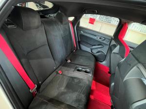 Honda Civic Type R - Image 10