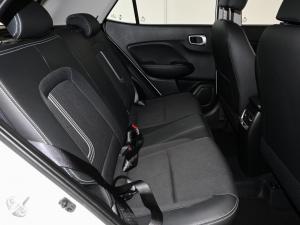 Hyundai Venue 1.0T Fluid auto - Image 12