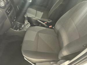 Nissan NP200 1.6i safety pack (aircon) - Image 8