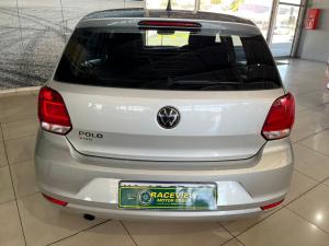 Volkswagen Polo Vivo hatch 1.6 Comfortline auto - Image 2