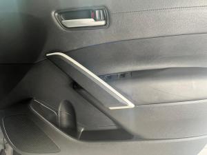 Toyota Corolla Cross 1.8 XR - Image 6