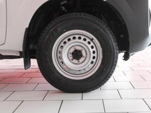 Nissan Navara 2.5DDTi single cab SE - Image 12