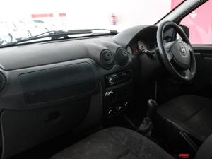 Nissan NP200 1.6i - Image 15