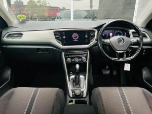 Volkswagen T-Roc 2.0TSI 140kW 4Motion Design - Image 11